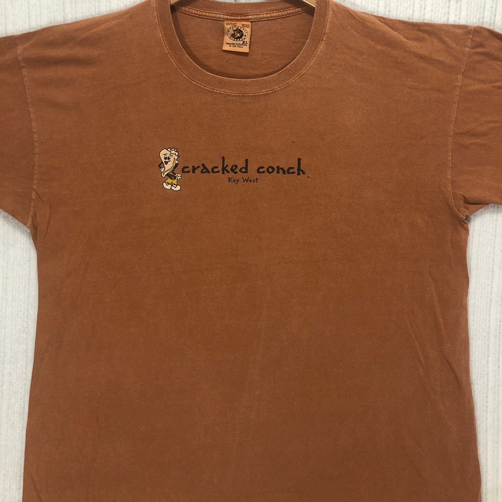 Authentic Pigment Cracked Conch Key West T-Shirt Mens XL Orange Cotton Graphic